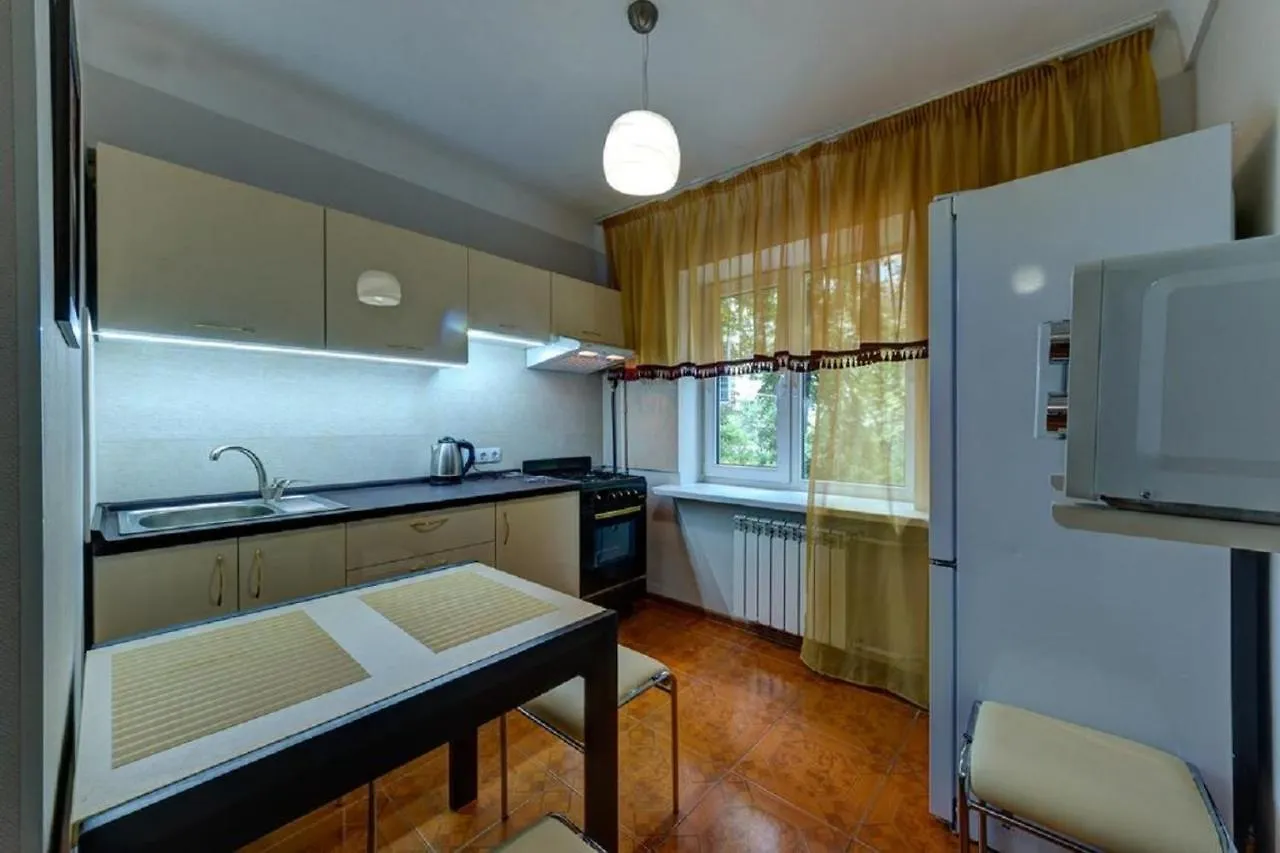 Шикарная 2К Квартира Бульвар Дружбы Народов 8А Kiev Appartement